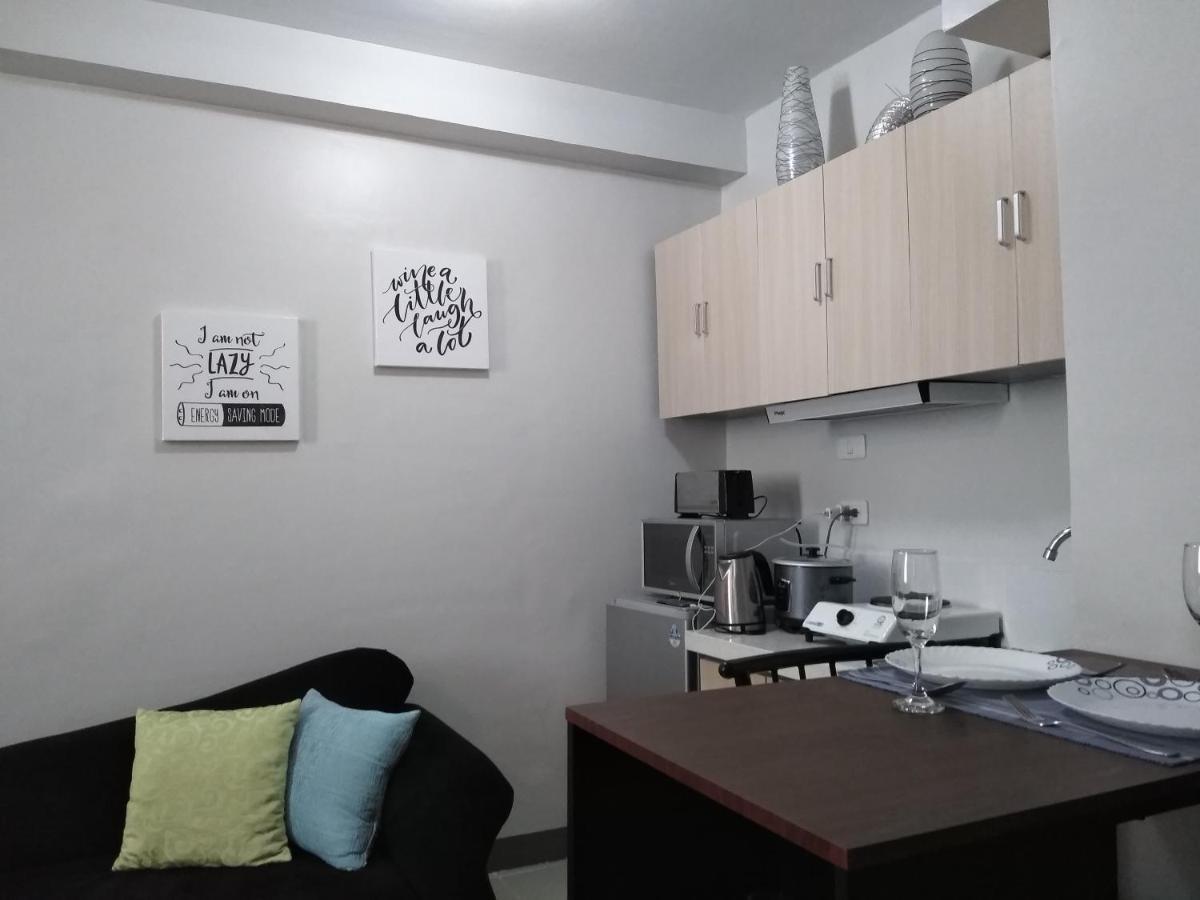 Mak'Z Condo Place Lapu-Lapu City Esterno foto